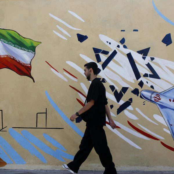 Trump gana tiempo y prolonga la tregua, pero EE.UU. mantiene el cruel bloqueo naval contra el pueblo iraní