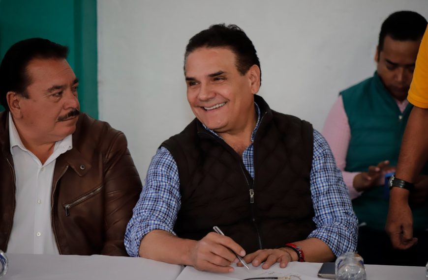 ¿Falsificó su firma para no ir a la cárcel? Tribunal ordena peritajes al exgobernador Silvano Aureoles