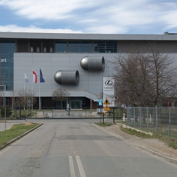 El Gobierno del Edomex lanza becas de hasta $26,000 mensuales para cursar maestrías y doctorados en la prestigiosa Universidad de Gdansk, Polonia